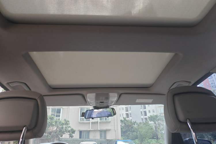 Used Mercedes-Benz GLK-Class 2008 GLK 300 4MATIC Luxury Model Headliner