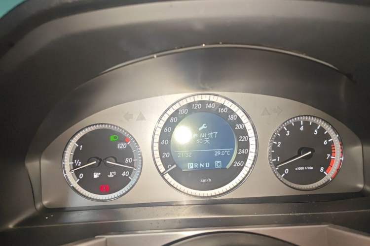 Used Mercedes-Benz GLK-Class 2008 GLK 300 4MATIC Luxury Model Instrument Cluster