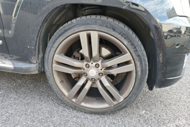 Used Mercedes-Benz GLK-Class 2008 GLK 350 4MATIC Right Front Wheel Hub