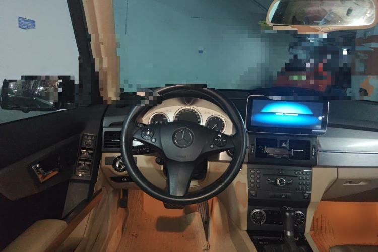 Used Mercedes-Benz GLK-Class 2008 GLK 300 4MATIC Luxury Model Steering Wheel