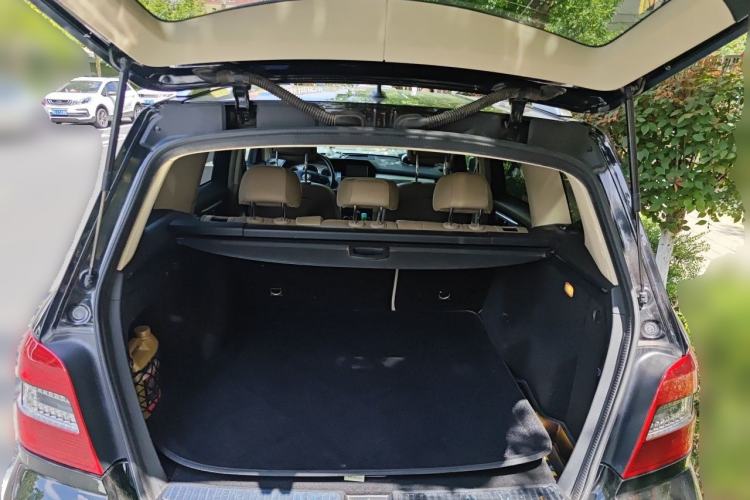 Used Mercedes-Benz GLK-Class 2008 GLK 350 4MATIC Trunk