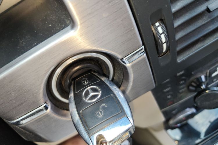 Used Mercedes-Benz GLK-Class 2008 GLK 350 4MATIC Vehicle Key