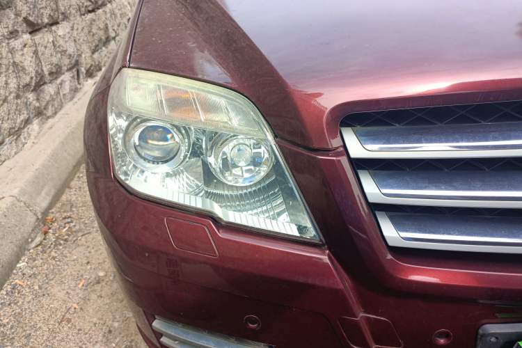 Used Mercedes-Benz GLK-Class 2008 GLK 300 4MATIC Luxury Model Right Front Headlight
