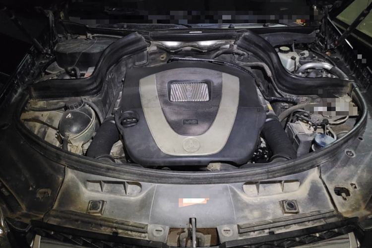 Used Mercedes-Benz GLK-Class 2008 GLK 350 4MATIC Engine Bay