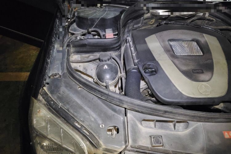 Used Mercedes-Benz GLK-Class 2008 GLK 350 4MATIC Engine Bay Right