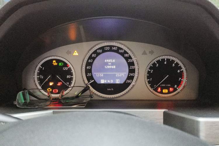Used Mercedes-Benz GLK-Class 2008 GLK 350 4MATIC Instrument Cluster