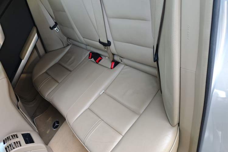 Used Mercedes-Benz GLK-Class 2008 GLK 300 4MATIC Luxury Model Left Rear Seat