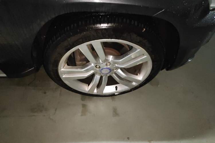 Used Mercedes-Benz GLK-Class 2008 GLK 350 4MATIC Right Front Wheel Hub
