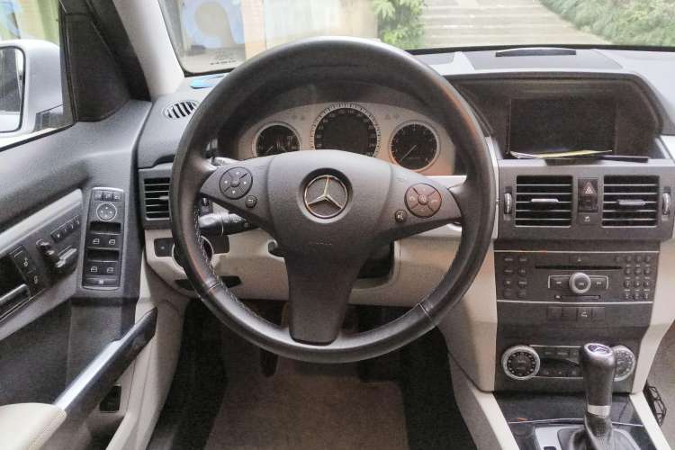 Used Mercedes-Benz GLK-Class 2008 GLK 350 4MATIC Steering Wheel
