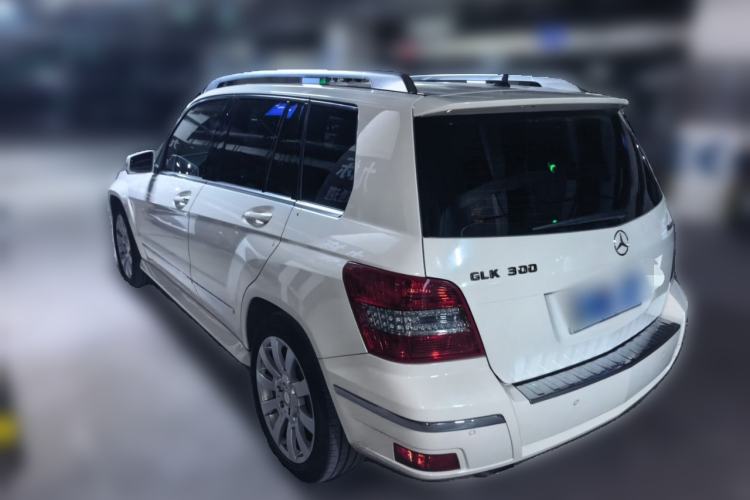 Used Mercedes-Benz GLK-Class 2008 GLK 300 4MATIC Luxury Model Rear Left 45 Deg