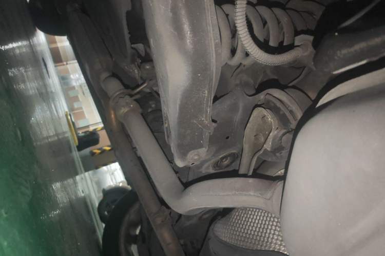 Used Mercedes-Benz GLK-Class 2010 GLK 300 4MATIC Fashion Model Chassis Front Left