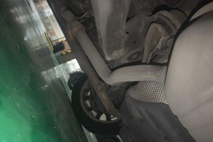 Used Mercedes-Benz GLK-Class 2010 GLK 300 4MATIC Fashion Model Chassis Rear Right