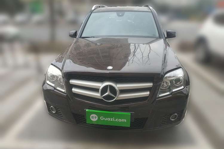 Used Mercedes-Benz GLK-Class 2010 GLK 300 4MATIC Fashion Model Front