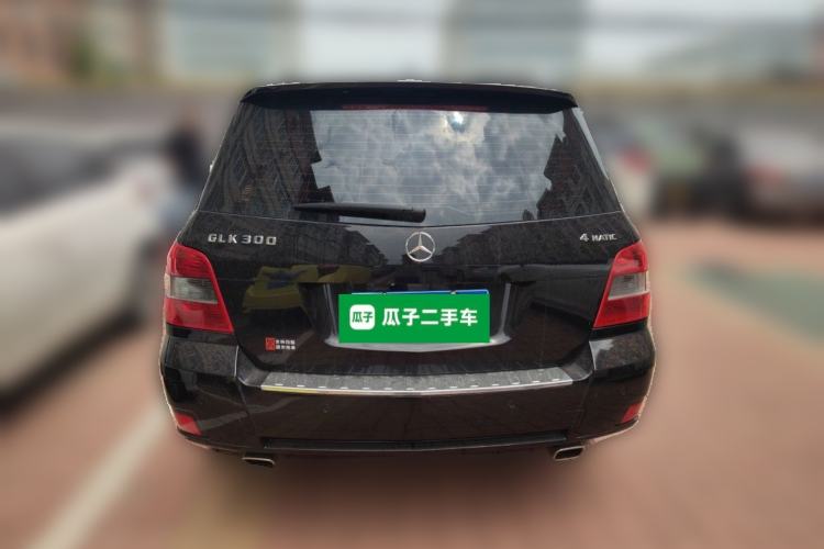 Used Mercedes-Benz GLK-Class 2010 GLK 300 4MATIC Fashion Model Rear