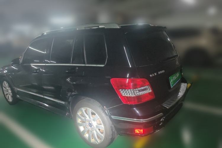 Used Mercedes-Benz GLK-Class 2010 GLK 300 4MATIC Fashion Model Rear Left 45 Deg