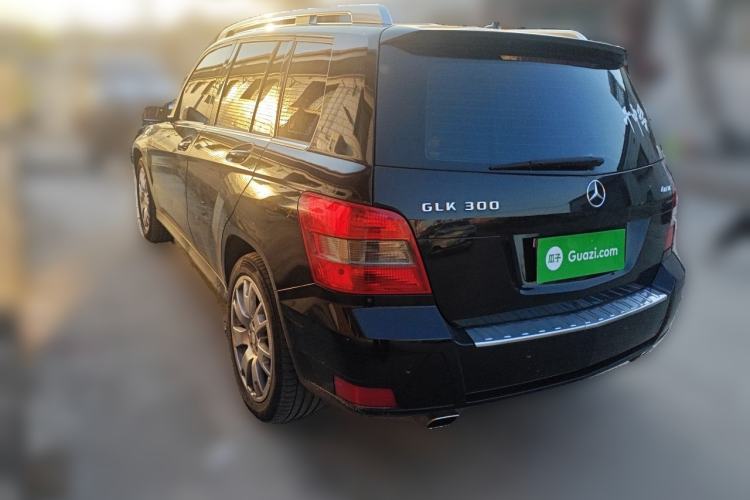 Used Mercedes-Benz GLK-Class 2010 GLK 300 4MATIC Fashion Model Rear Left 45 Deg