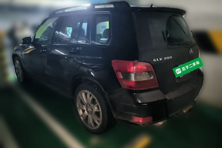 Used Mercedes-Benz GLK-Class 2010 GLK 300 4MATIC Fashion Model Rear Left 45 Deg