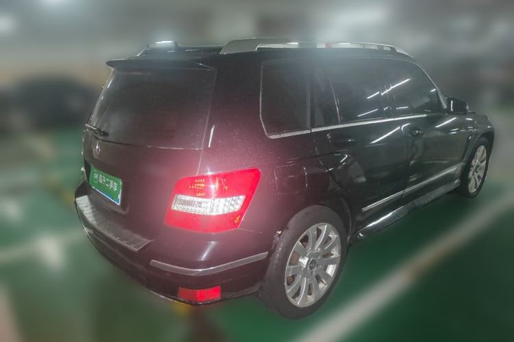 Used Mercedes-Benz GLK-Class 2010 GLK 300 4MATIC Fashion Model Rear Right 45 Deg
