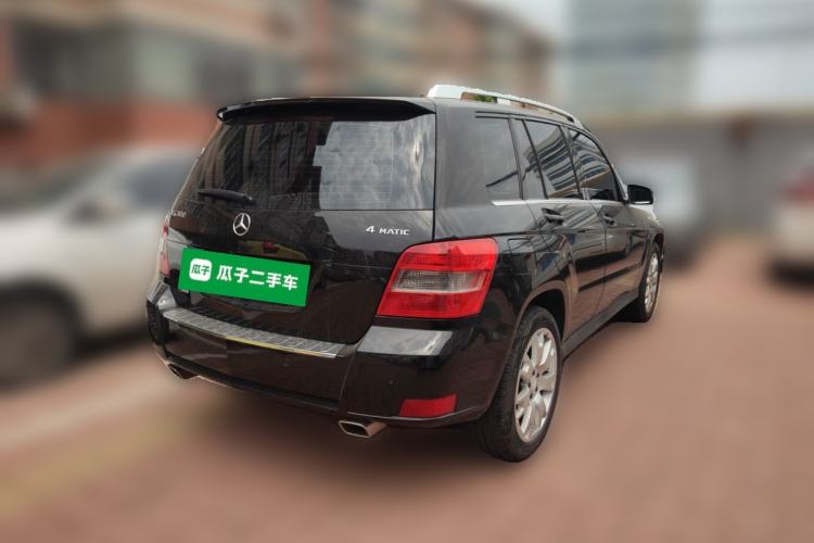 Used Mercedes-Benz GLK-Class 2010 GLK 300 4MATIC Fashion Model Rear Right 45 Deg