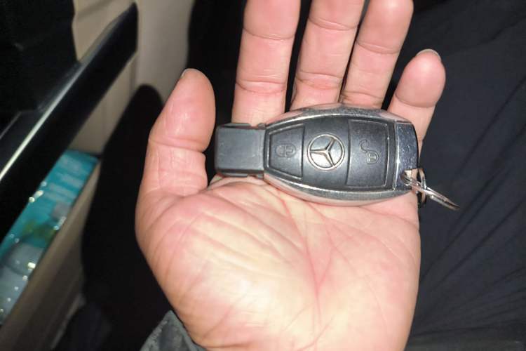 Used Mercedes-Benz GLK-Class 2010 GLK 300 4MATIC Fashion Model Vehicle Key