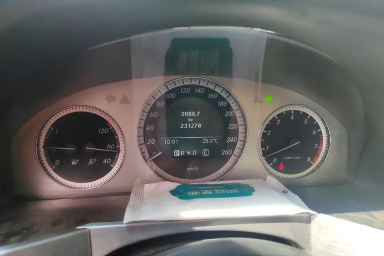Used Mercedes-Benz GLK-Class 2010 GLK 300 4MATIC Fashion Model Instrument Cluster