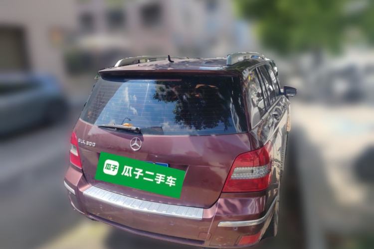 Used Mercedes-Benz GLK-Class 2010 GLK 300 4MATIC Fashion Model Rear