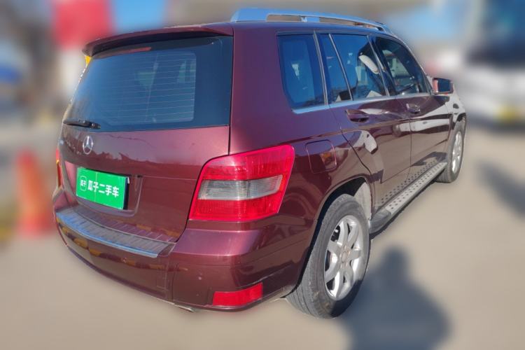 Used Mercedes-Benz GLK-Class 2010 GLK 300 4MATIC Fashion Model Rear Right 45 Deg