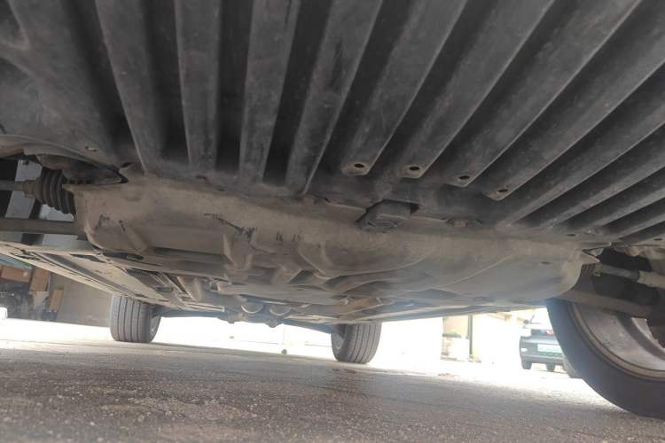 Used Mercedes-Benz GLK-Class 2010 GLK 300 4MATIC Fashion Model Chassis Front