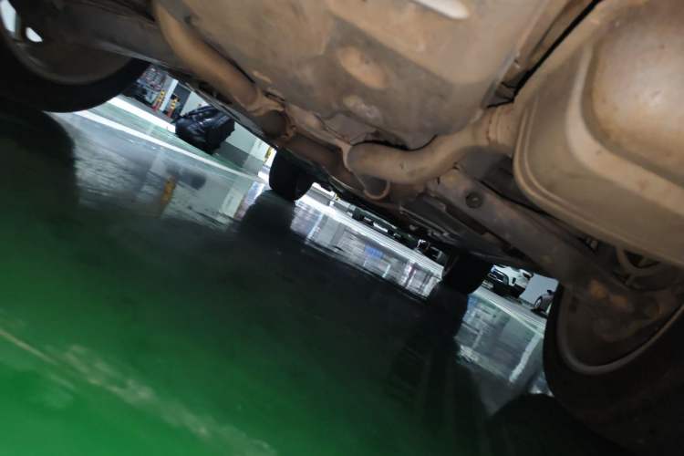 Used Mercedes-Benz GLK-Class 2010 GLK 300 4MATIC Fashion Model Chassis Rear