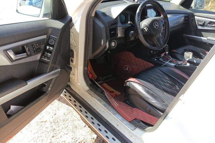 Used Mercedes-Benz GLK-Class 2010 GLK 300 4MATIC Fashion Model Driver Seat