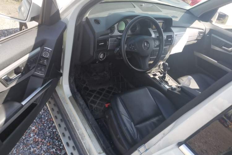Used Mercedes-Benz GLK-Class 2010 GLK 300 4MATIC Fashion Model Driver Seat