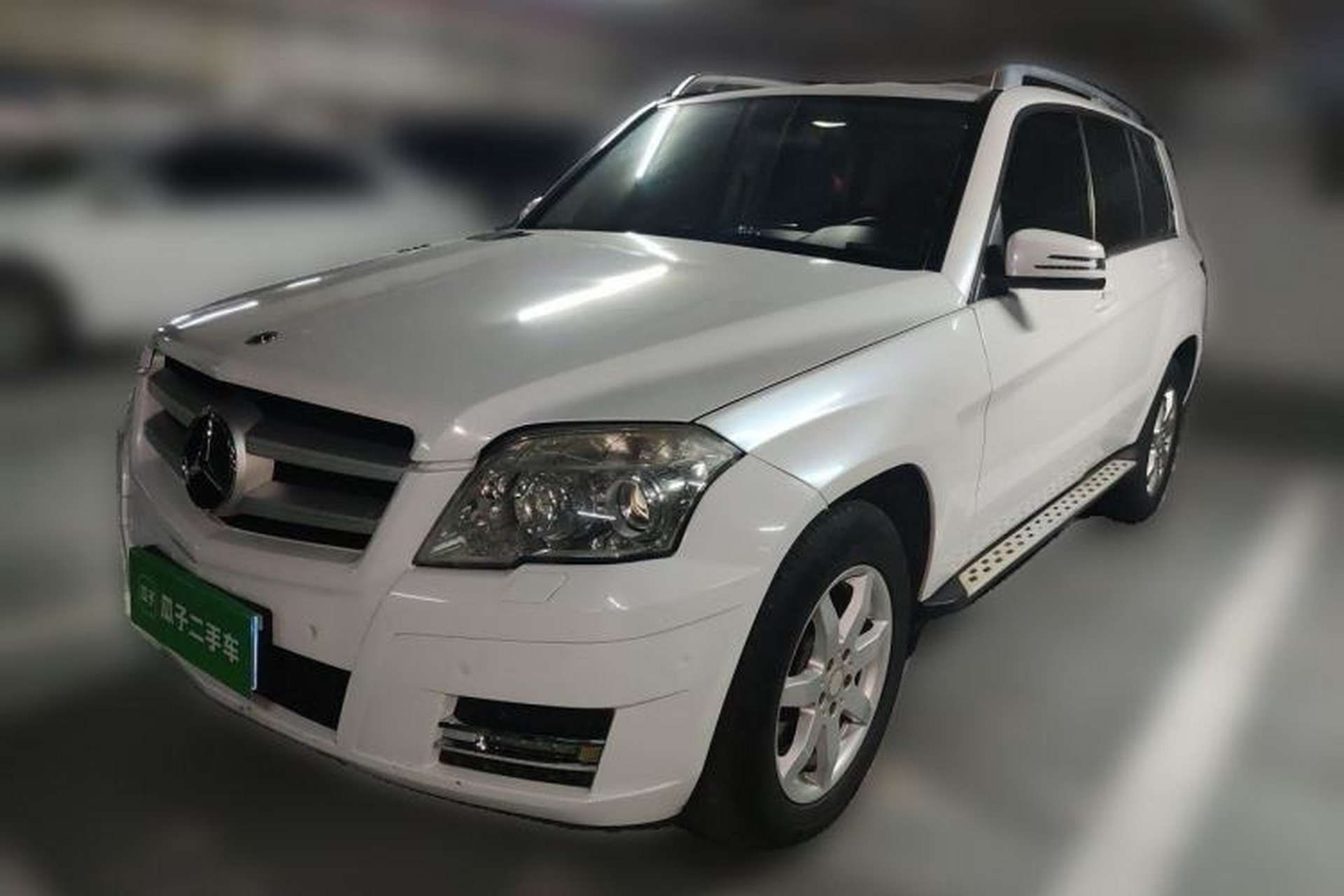 Used Mercedes-Benz GLK-Class 2010 GLK 300 4MATIC Fashion Model Front Left 45 Deg