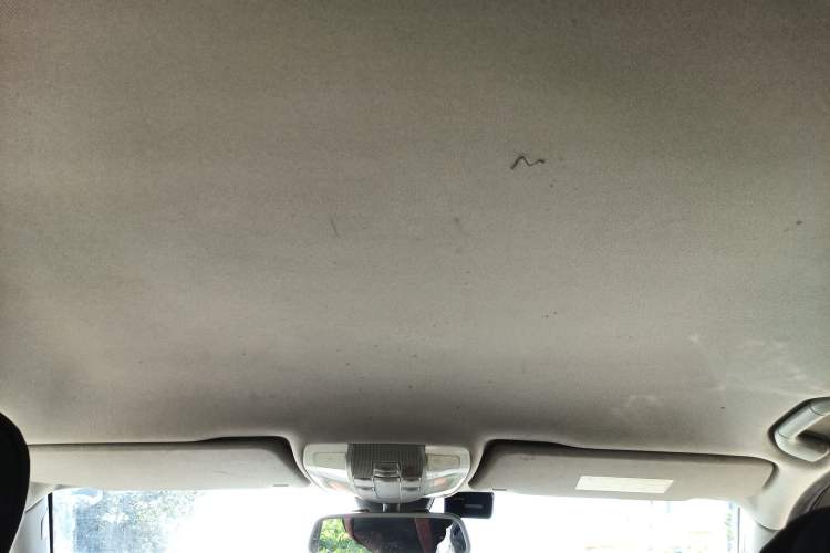 Used Mercedes-Benz GLK-Class 2010 GLK 300 4MATIC Fashion Model Headliner