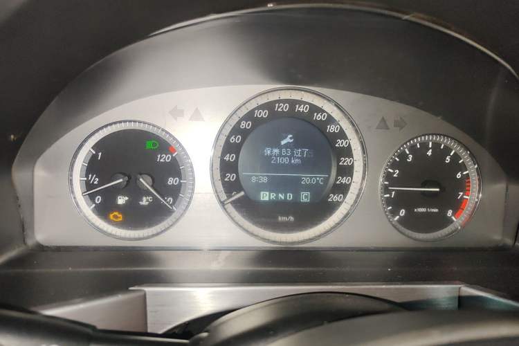 Used Mercedes-Benz GLK-Class 2010 GLK 300 4MATIC Fashion Model Instrument Cluster
