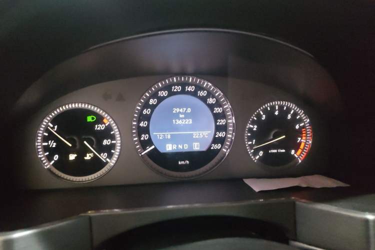 Used Mercedes-Benz GLK-Class 2010 GLK 300 4MATIC Fashion Model Instrument Cluster