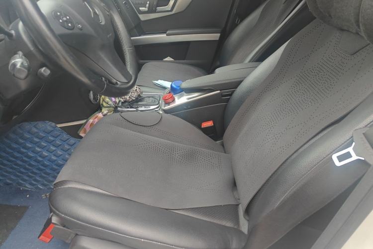 Used Mercedes-Benz GLK-Class 2010 GLK 300 4MATIC Fashion Model Left Front Seat