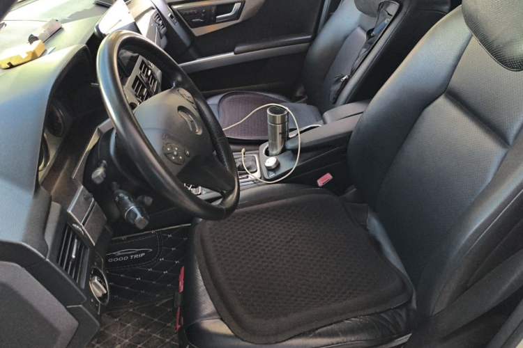 Used Mercedes-Benz GLK-Class 2010 GLK 300 4MATIC Fashion Model Left Front Seat