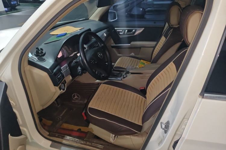 Used Mercedes-Benz GLK-Class 2010 GLK 300 4MATIC Fashion Model Left Front Seat
