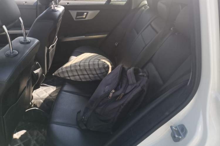 Used Mercedes-Benz GLK-Class 2010 GLK 300 4MATIC Fashion Model Left Rear Seat