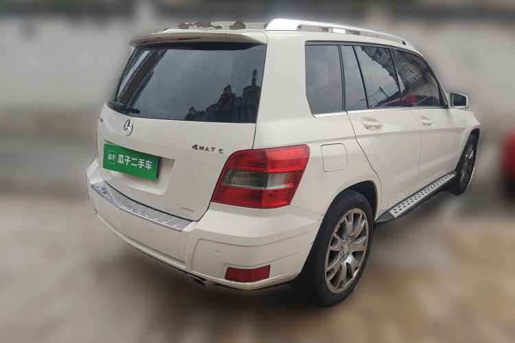 Used Mercedes-Benz GLK-Class 2010 GLK 300 4MATIC Fashion Model Rear Right 45 Deg
