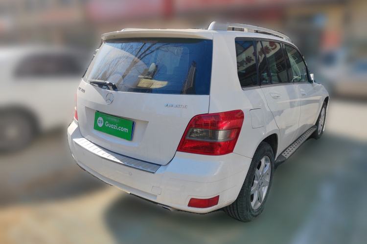 Used Mercedes-Benz GLK-Class 2010 GLK 300 4MATIC Fashion Model Rear Right 45 Deg