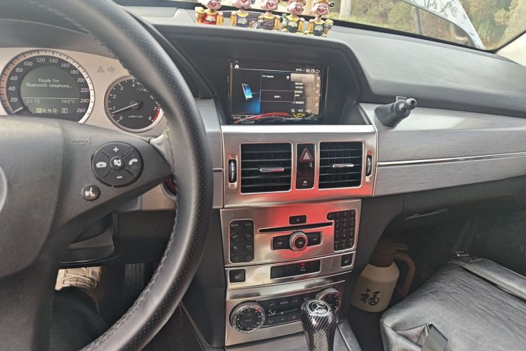 Used Mercedes-Benz GLK-Class 2011 GLK 300 4MATIC Dynamic Model Audio And AC Panel