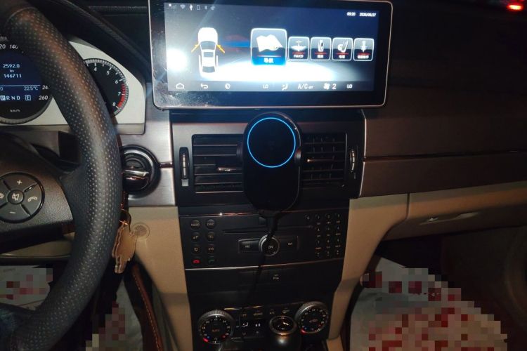 Used Mercedes-Benz GLK-Class 2011 GLK 300 4MATIC Fashion Model Audio And AC Panel
