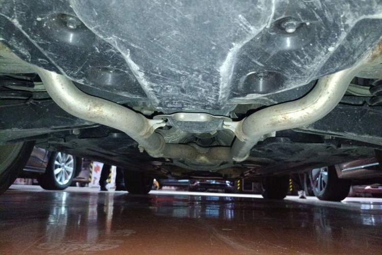 Used Mercedes-Benz GLK-Class 2011 GLK 300 4MATIC Dynamic Model Chassis Rear