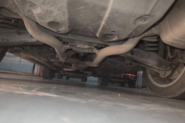 Used Mercedes-Benz GLK-Class 2011 GLK 300 4MATIC Fashion Model Chassis Rear