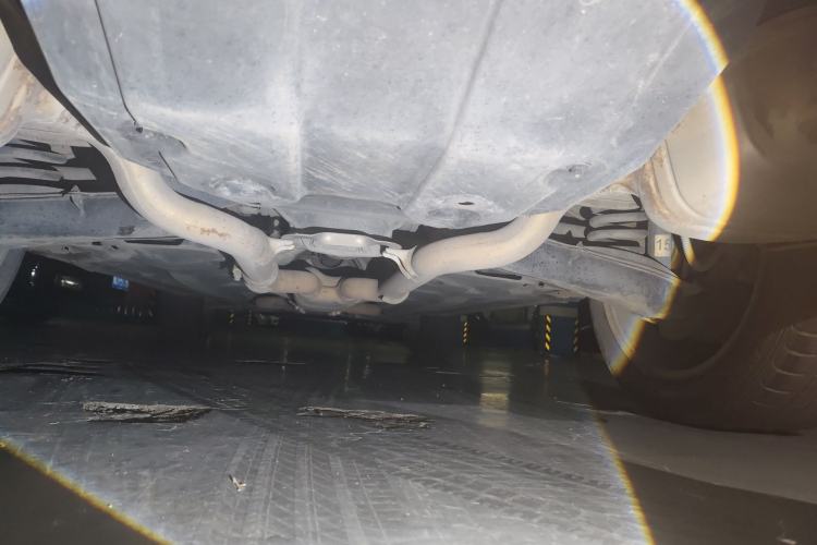 Used Mercedes-Benz GLK-Class 2011 GLK 300 4MATIC Fashion Model Chassis Rear