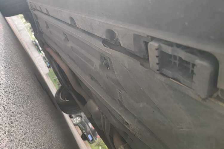 Used Mercedes-Benz GLK-Class 2011 GLK 300 4MATIC Fashion Model Chassis Rear Left