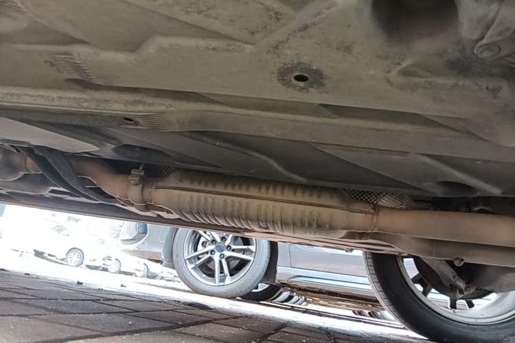 Used Mercedes-Benz GLK-Class 2011 GLK 300 4MATIC Fashion Model Chassis Rear Left