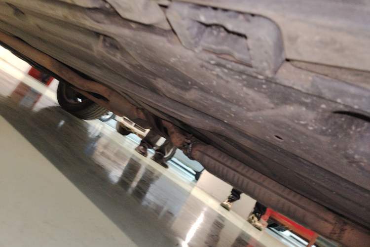 Used Mercedes-Benz GLK-Class 2011 GLK 300 4MATIC Dynamic Model Chassis Rear Left