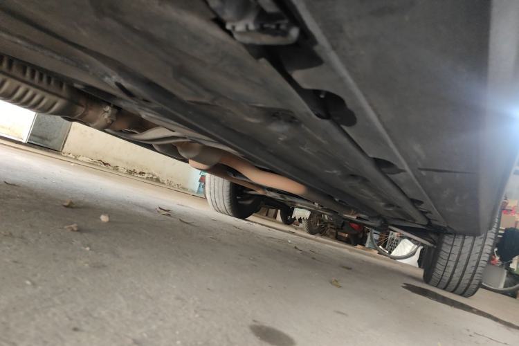Used Mercedes-Benz GLK-Class 2011 GLK 300 4MATIC Fashion Model Chassis Rear Right